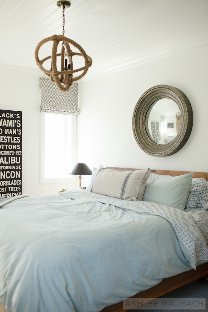 beachy boys room